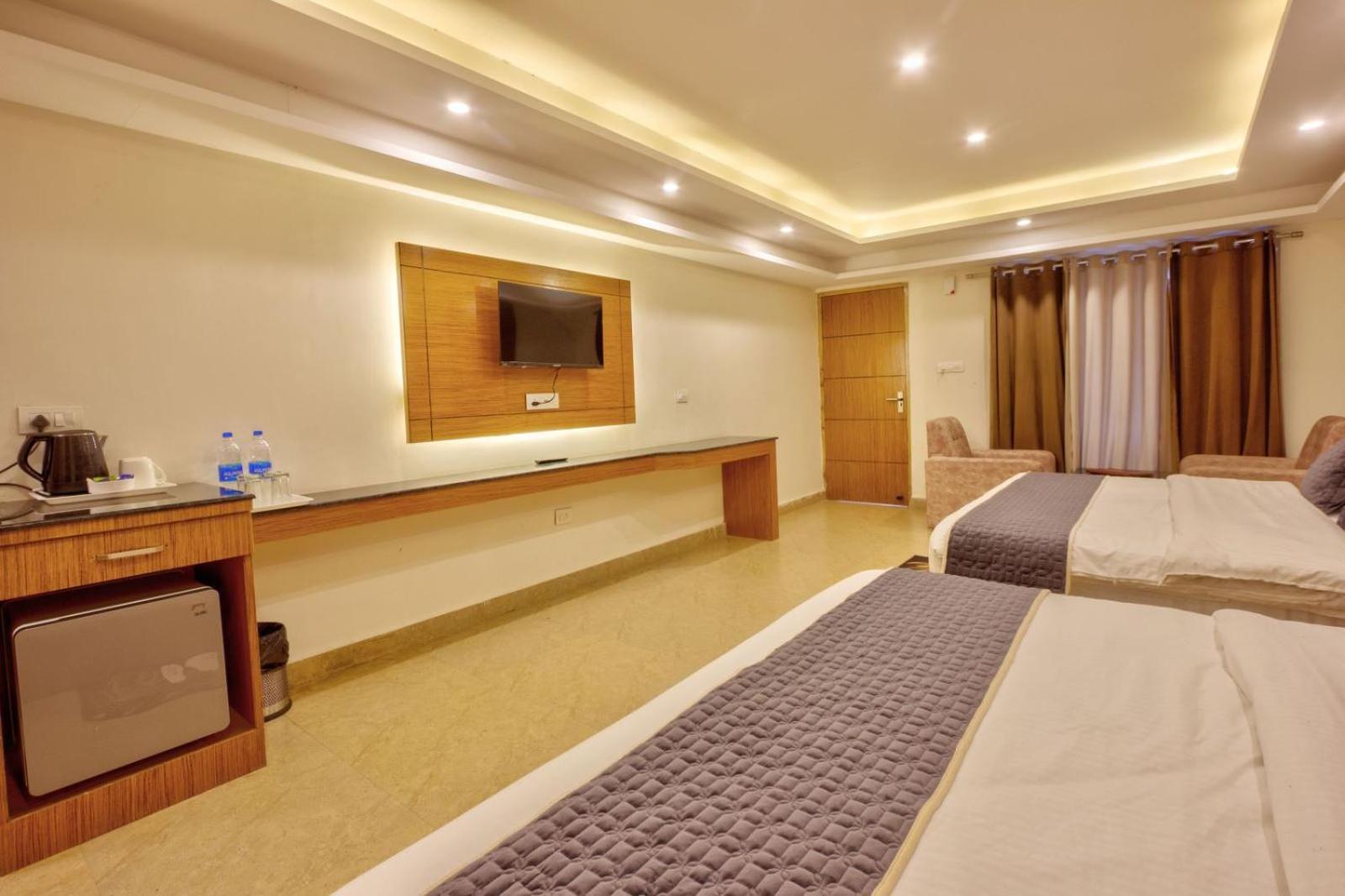 Hotel Shivalaya Retreat - A River Side 3*